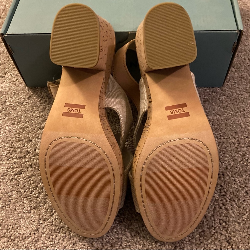 TOMS Ibiza Multi-Pearlized Metalic Woven/Honey Leather BNIB Size 7.5 - Picture 8 of 11